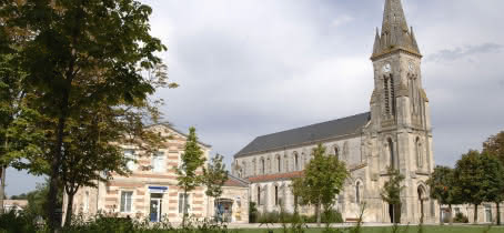 Eglise Sainte-Hélène de Hourtin